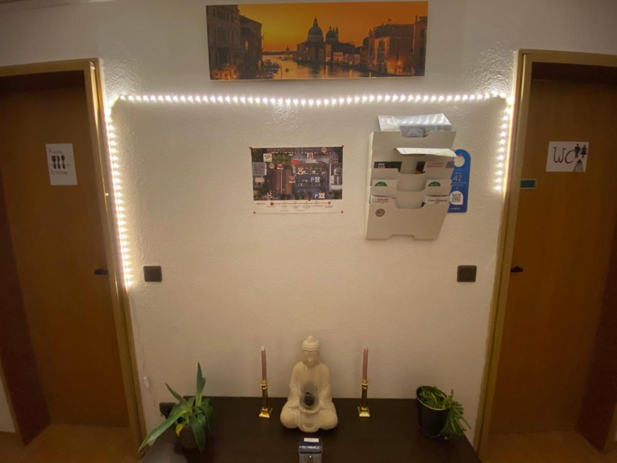 Private Room With Free Parking Coblenza Esterno foto